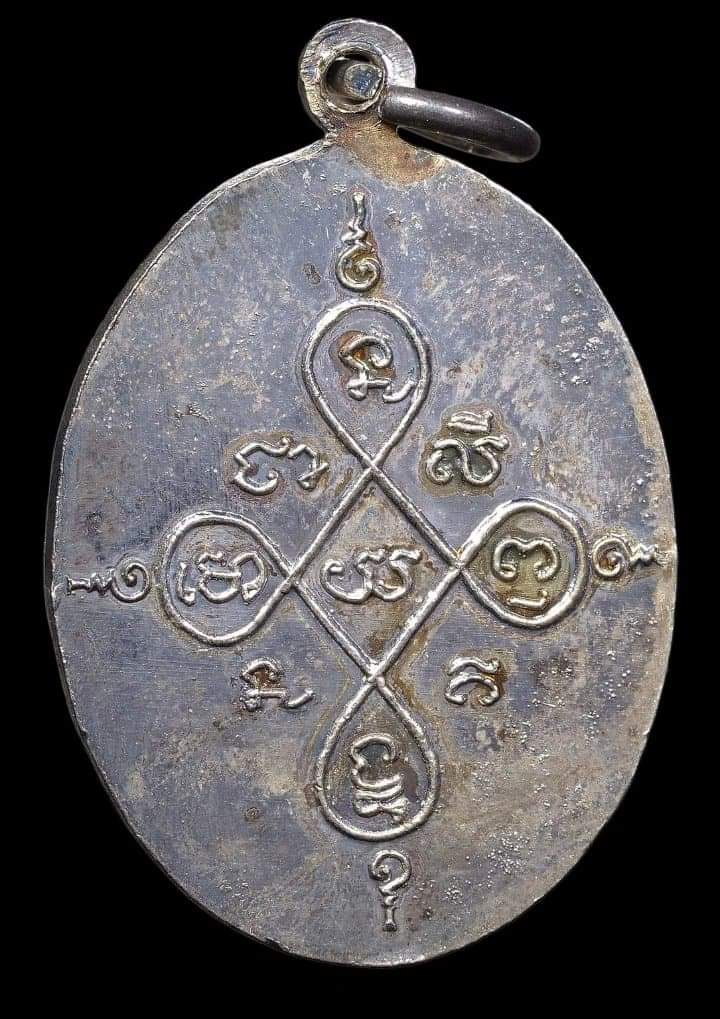 received_1136780513927461