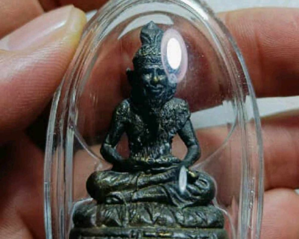 received_707033602329388